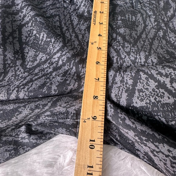 Black & Gray Patterned  Pants - Picture 4 of 12